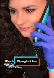 Boiling Tea: Dark Humor Explored with Friends