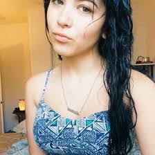 Hope Brewer's Instagram, Twitter & Facebook