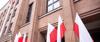 Obok plan sytuacyjny przedstawiający kompleks budynków sejmowych. Uchwala Sejmu Polska W Kazachstanie Portal Gov Pl