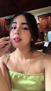 Videos de Jade cruz 🤍🇭🇳 (@cruz.417) con “sonido original