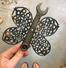 Trying To Get Back Into The Garage This Week Between Having An Out Of State Visitor Helping My Sister Move And Scrap Metal Art Metal Art Recycled Metal Art