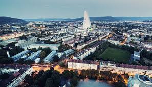 Es bleibt für die vorzeitige beendigung nur der aufhebungsvertrag im gegenseitigen. Arbeiten In Der Schweiz Das Sollten Sie Wissen Beeworx Blog