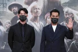 #吳慷仁 和 #温貞菱 真的都各種突破耶~光看預告就覺得好精彩影片提供：公視#斯卡羅 #法比歐 #周厚安 #羅妹號最爆款娛樂新聞👉追蹤我們ℹ 官方. 0xokleb7qvsam