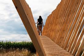 14 Structures Play With Balance For Hello Wood 2014 In Rural Hungary Pontes De Madeira De Madeira Ponte