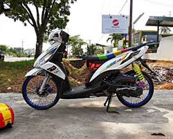Galeri foto gambar modifikasi motor mio j sporty dan eagle eye terbaru. 16 Modifikasi Mio J Putih Merah Konsep Terkini
