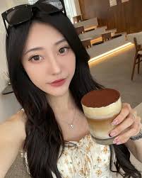 Busan🇰🇷✨☕️ 釜山青沙浦海景咖啡廳BRONI 🤎 一大半的時間都在拍照🤣