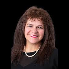 Elsa Moreno's Instagram, Twitter & Facebook