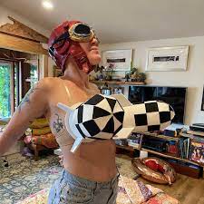 Rocket Bra Tutorial - Burlesque Moms