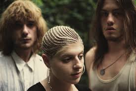 ACCELERATING MUSIC & CULTURE D e e p i n t o t h e a b y s s w i t h t h e  m i D w e s t ' s c r e a t u r e s o f t h e n i