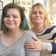 Mum saves teenage daughter from Christmas suicide bid after seeing Facebook  status saying "This is the end"