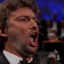 **The best tenor I have heard😍😍😍😍😍**