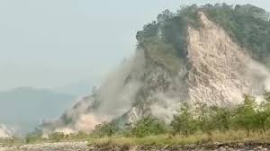 3 earthquakes in the past 7 days. The Hindu On Twitter Just In Part Of Bhairabkunda Hill In Udalguri District In Assam Broke Away After The Earthquake That Hit The State Today At 7 51 A M Photo Special Arrangement