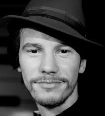 Jay Kay Wikipedia Eddig 628 alkalommal nézték meg.