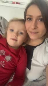 Elle me fait trop rire, elle arrive pas a le dire !! 😂 #abracadabra  #pourtoi #foryou #foryourpage #fyp #humour #love