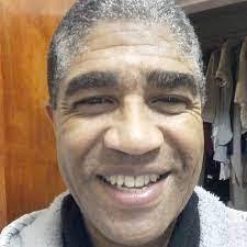 Malcolm Snell's Instagram, Twitter & Facebook