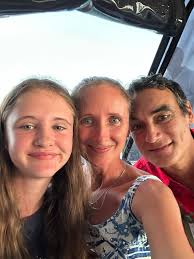 Beautiful, crazy, amazing, wonderful new friends enjoying our lives around  the Whitsunday Islands .⚓️🛥️🐈‍⬛🇦🇺❤️￼