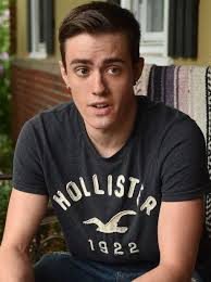 Overcoming tragedy, Durfee grad lands scholarship opportunity