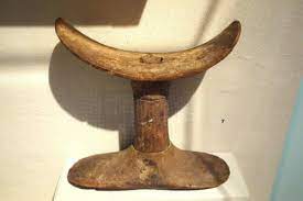 No one today would recognize the original, which was made out of stone and had a slight curve to cradle a person's neck. Tracing The Pillow Through History So Sew Easy