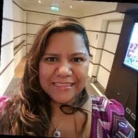 Raquel Miles's Instagram, Twitter & Facebook