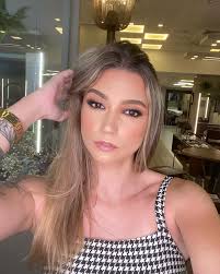 Ana Carolina Camargo (@anacarolinaneitzke) • Instagram-Fotos und -Videos