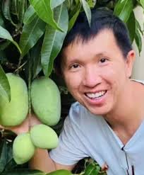 Brit Facing Death Penalty In Iraq For Taking Artefacts To Be Freed From  Prison