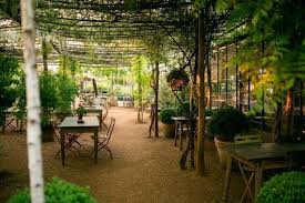 Where Is Your Favourite Secret Spot In London Charming Garden Amazing Gardens Garden Cafe