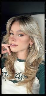 Candace Moran (lilredbomber)