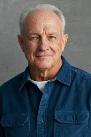 Malcolm in the Middle" Malcolm Holds His Tongue (TV Episode 2003)