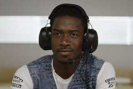 5 Pemeran Penting di Film F1, Brad Pitt hingga Kerry Condon