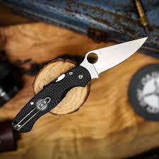 Spyderco Paramilitary 2 Lightweight Compression Lock