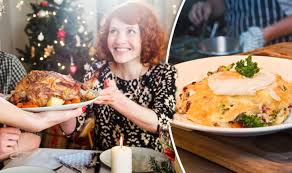Then the drippings are mixed with wheat flour to make it thicker, as well as salt and pepper, and finally poured over the slices of turkey and stuffing. Bubble And Squeak Recipe How To Make Turkey Christmas Dinner Leftover Dish Express Co Uk