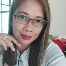 Faye Castro's Instagram, Twitter & Facebook