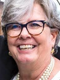 Nora Carr's Instagram, Twitter & Facebook