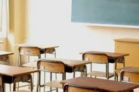 Le graduatorie scaturite dall'ultimo bando ata concorso terza fascia, che si è svolto nel 2017, hanno sostituito integralmente quelle costituite per il triennio. Graduatorie Ata Terza Fascia Cosa C E Da Sapere Napoli Zon