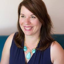 Lisa Speer's Instagram, Twitter & Facebook