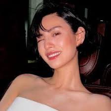 Tória (@viviisfalcao)