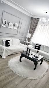 Salon Orta Sehpa Hal Oval Hal Beyaz Hal Beyaz Renk Ile Dekorasyon Talarla Duvar Dekorasyonu Gri Duvar Gri Fon Perde In 2020 White Carpet Home Decor