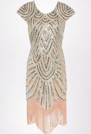 Designers such as rachel zoe, badgley mischka, and nicole miller are some of the few brands you'll shop while at berlin's for women. Robes De Fete Vintage Charleston Pour Toutes Les Occasions Ceremonies Et Soirees