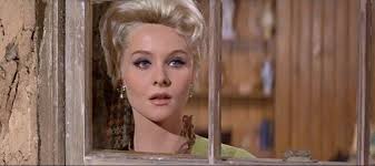 Fallece Diane McBaine, actriz de "Surfside 6"