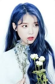 A iu'nun bir erkek kardeşi vardır.iu. ë‚´ë³„ On Twitter Iu Hair Blue Hair Ulzzang Girl