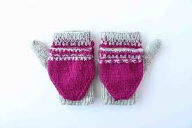 Courtesy of this free knitting pattern from onix terevinto, you'll be able to whip up a pair of your very own two hour fingerless gloves in a short amount of time.&lt;br /&gt; Fingerless Gloves Feature Fun Convertible Flap Knitting