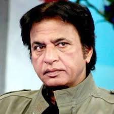 Theatre Review: 'Aesay Hi Chalta Hai' at the NAPA International Theatre and  Music Festival