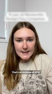 Alexandra Keen's Instagram, Twitter & Facebook