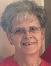 Ruth Thayer's Instagram, Twitter & Facebook