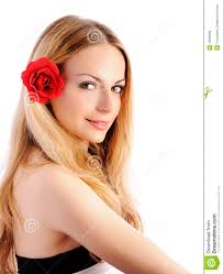 Mulher bonita com a flor em seu cabelo - mulher-bonita-com-flor-em-seu-cabelo-19598990