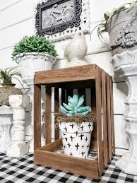 Beautiful budget friendly pot upgrades for your front porch, backyard, bedroom, kitchen or living room home decor. How To Make A Diy Dollar Tree Planter Box For 2021 Spring Craftathon