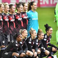 Danach tat das team sich schwer, geriet in rückstand. Champions League Der Frauen Sport1 Zeigt Fc Bayern Wolfsburg Live Im Tv Stream