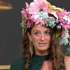 This Morning guest who can 'see fairies' claims they helped her revive dead  bird