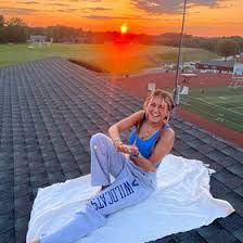 Maria Kan (mariakanteliotis)