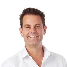 Dan Vincent's Instagram, Twitter & Facebook